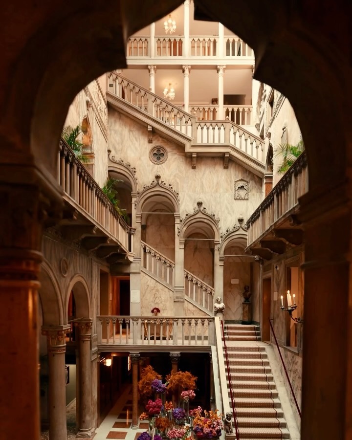 Intérieur majestueux du Danieli à Venise